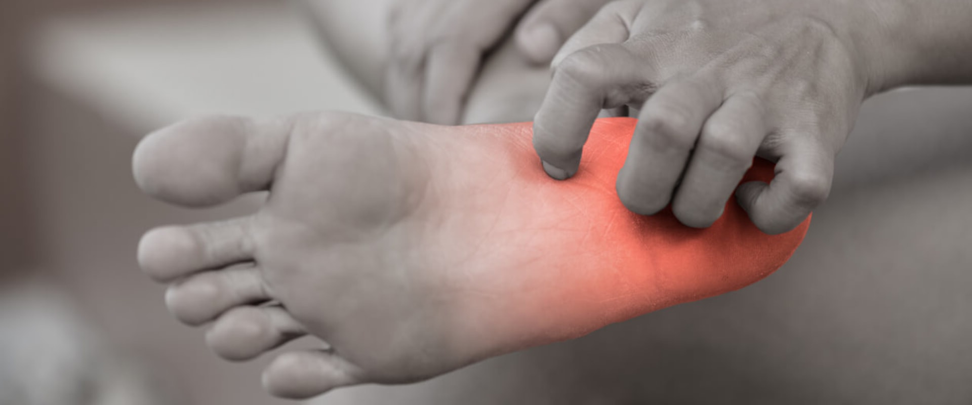 What are the stages of neuropathy?